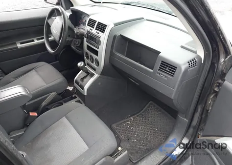 2008 Jeep Patriot Sport from USA, damaged, VIN 1J8FF28W18D614291